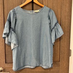 NWOT Loft Outlet Chambray Ruffle Top, Size Large Petite
